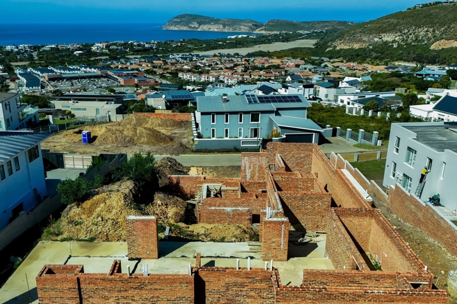 4 Bedroom Property for Sale in Whale Rock Western Cape
